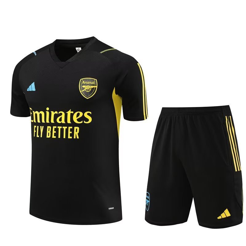 Arsenal Adidas Training Set Shirt/Shorts Black | Adults